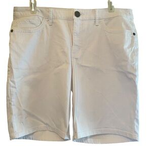Women’s Christopher & Banks White Denim Shorts NWT Size 10